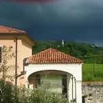 Grillo Iole Winery לינה וארוחת בוקר 3*