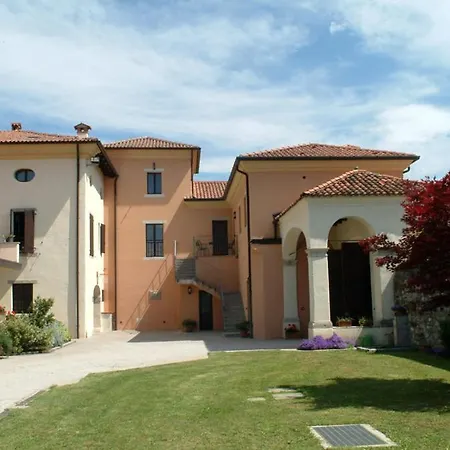 Couette-café Grillo Iole Winery Prepotto (Udine)