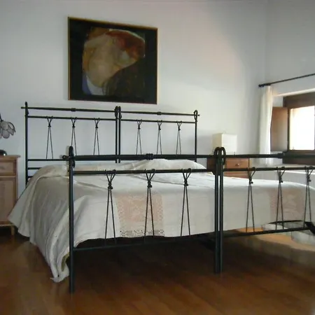 Bed & Breakfast Grillo Iole Winery *