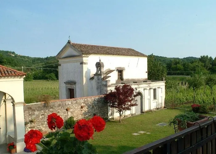 Grillo Iole Winery 3*